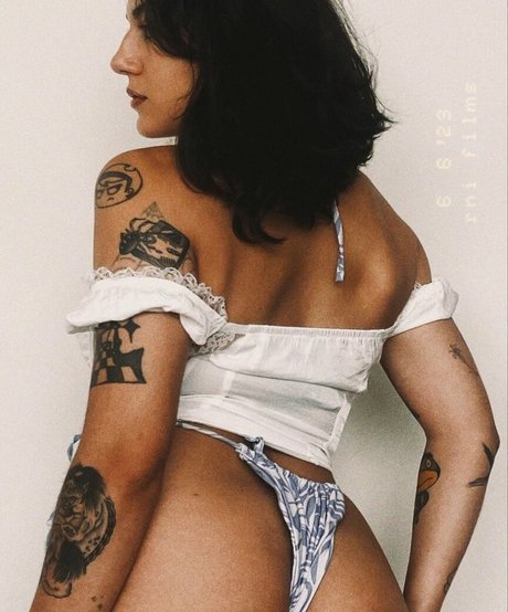 lapintoramarta hd pornstar photo