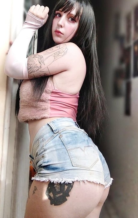 sexy mom onlyfans nudes pictures