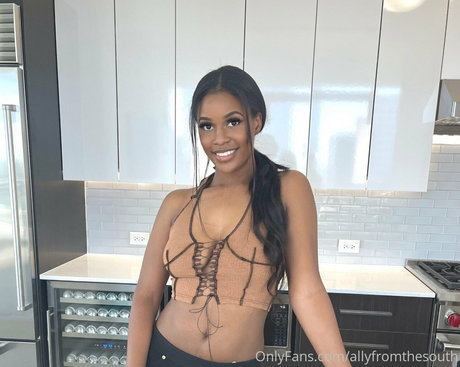 allyfromthesouth erotic actress gallery