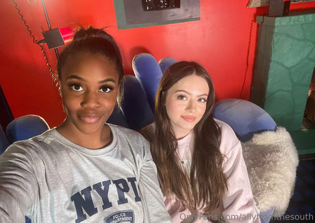 allyfromthesouth free model photos