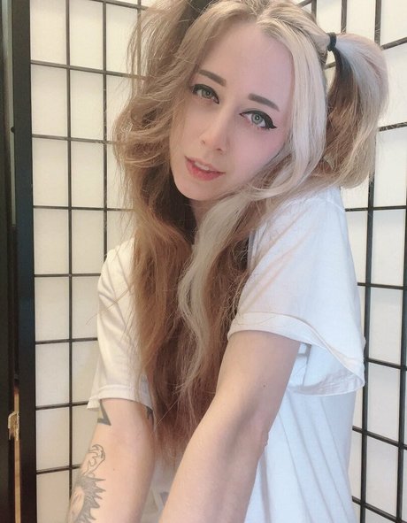 Damnjacquie top actress photos