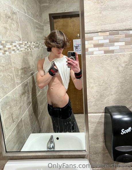 nate shreds naked star picture