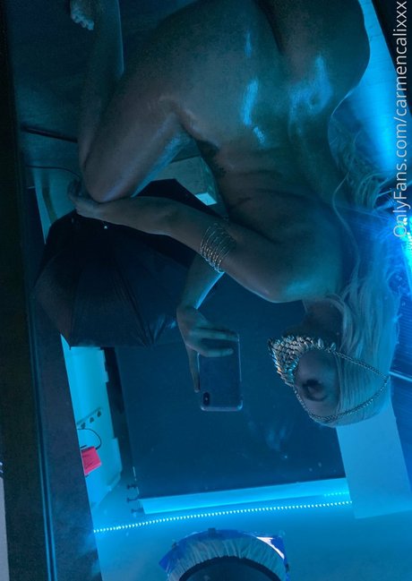 carmencalixxx hot star pics