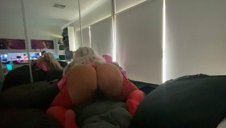 real nude onlyfans erotic photo