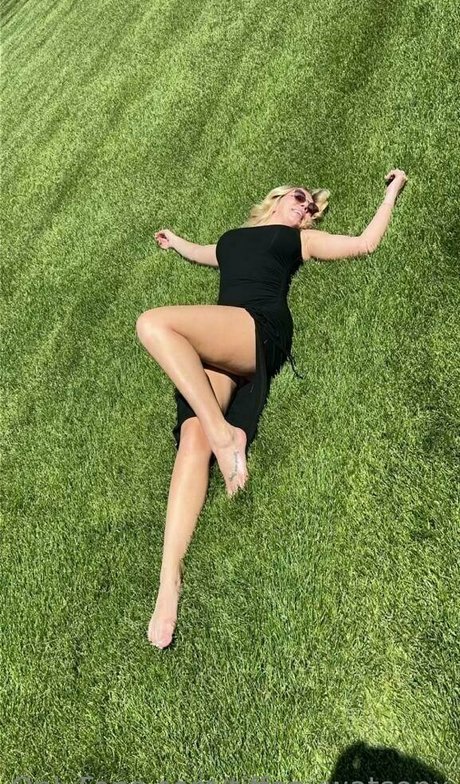 blonde secretary onlyfans sexy gallery