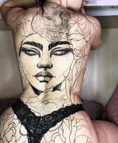 Sara Secciss pornstar art photo