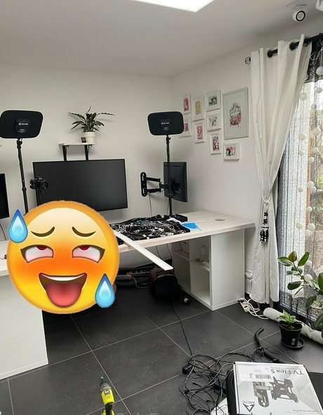 beard onlyfans perfect pics