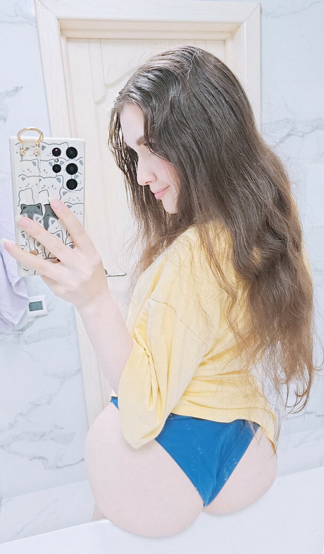 KittyKlaw ASMR pornstar pretty pictures