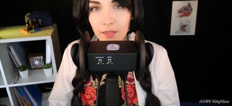 KittyKlaw ASMR xxx model photo