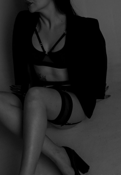 fancy lips model sexy galleries