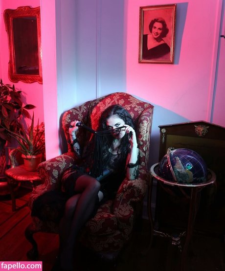 Anastasia Luna star porn picture