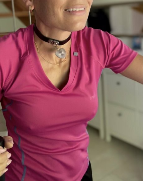 freeswissladyschweiz erotic model picture