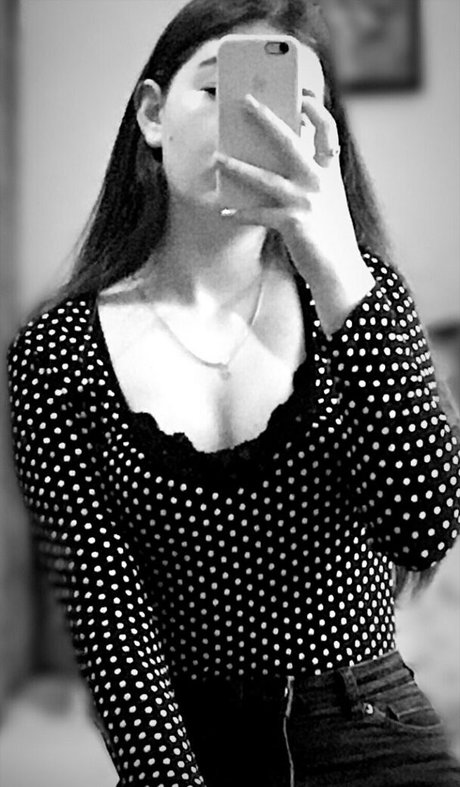 valya_ star pornographic gallery