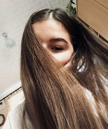 valya_ perfect actress pic