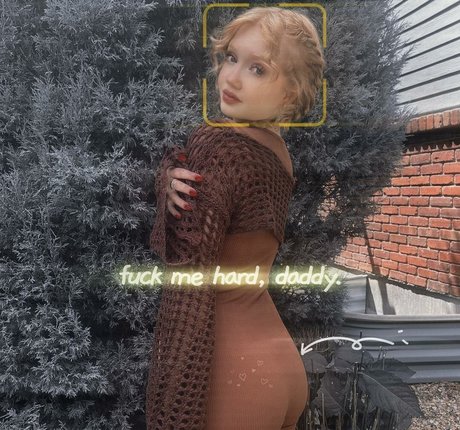 Life With Mak nudes star img