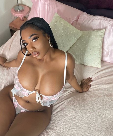 Mswandaxo free model pics