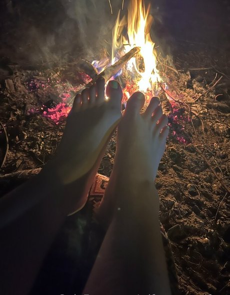 wifeyassandfeet perfect star photo