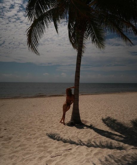 Maxxine Dupri pornographic actress images