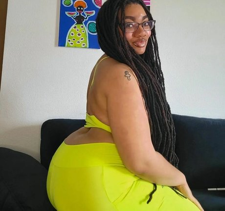 cheating wife onlyfans adult picture