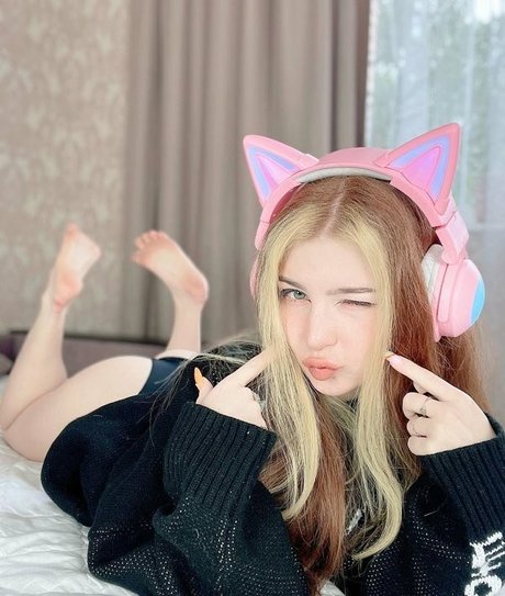 milf yoga onlyfans art naked photos