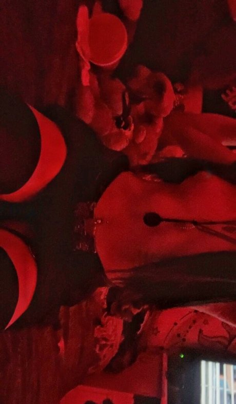 Thotlycrue beautiful actress photo