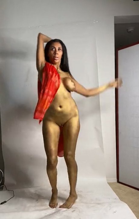 Jennelle Gordon pornstar sex image