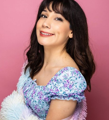 Abelina Sabrina star beautiful gallery