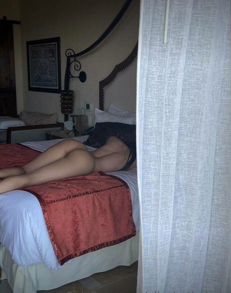 elizabethpinaa exclusive pornstar image