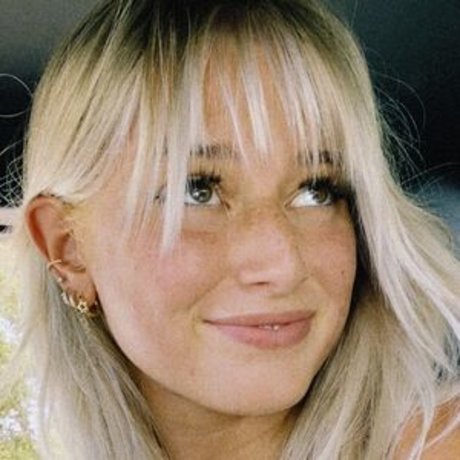 Hailey Felt hd model img