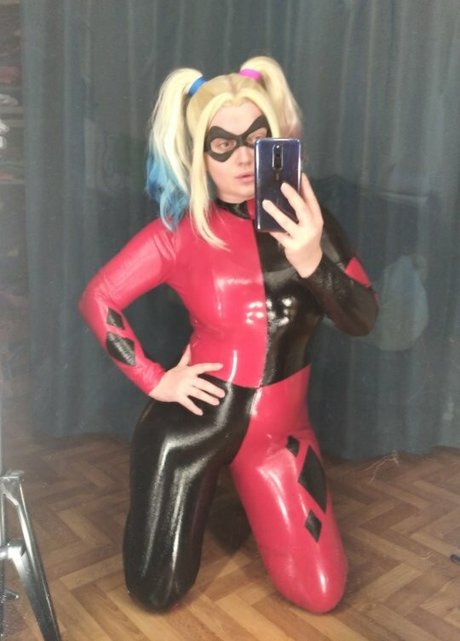 blonde babe onlyfans sexy nude pics