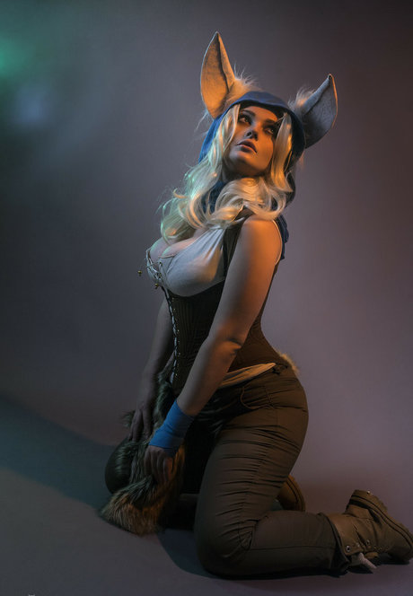 Milena Hime model pretty photo