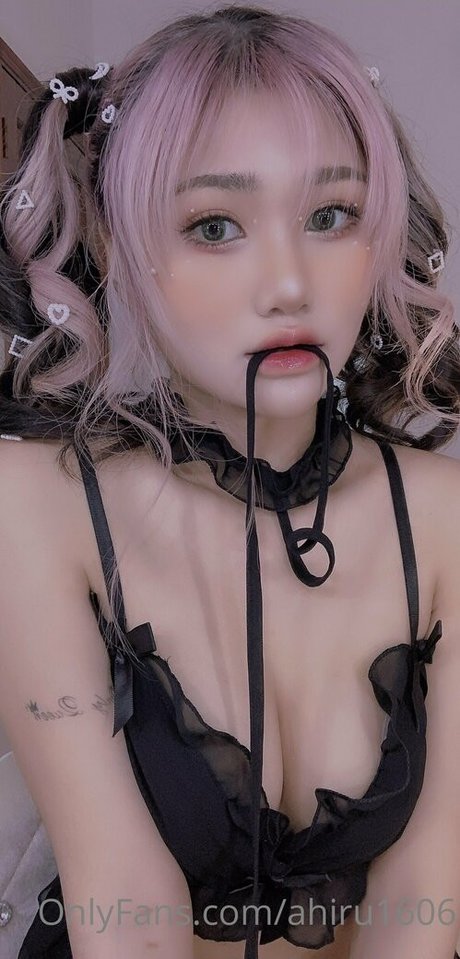 mature solo onlyfans nude pic