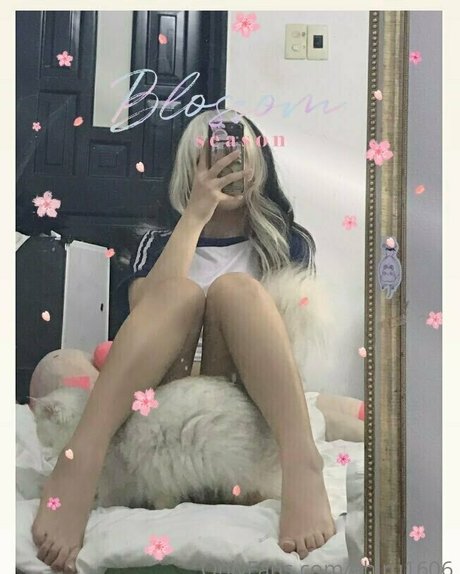 ahiru1606 star pornographic photo