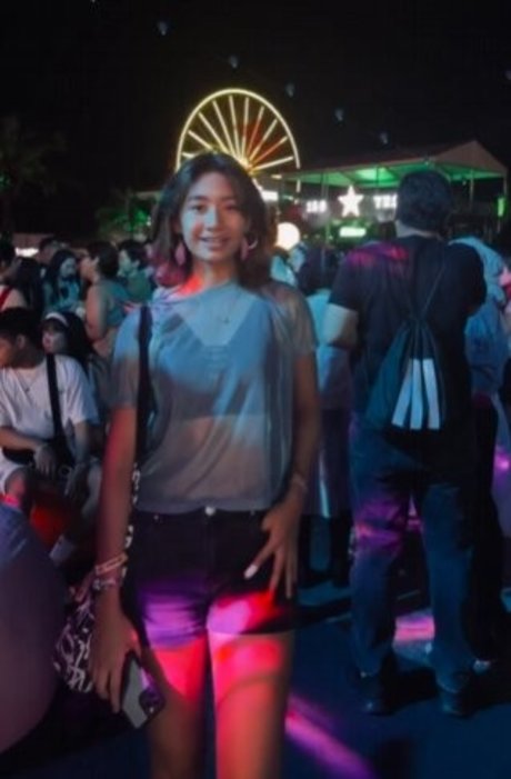 Moon Blitz Asmr sexy star pics