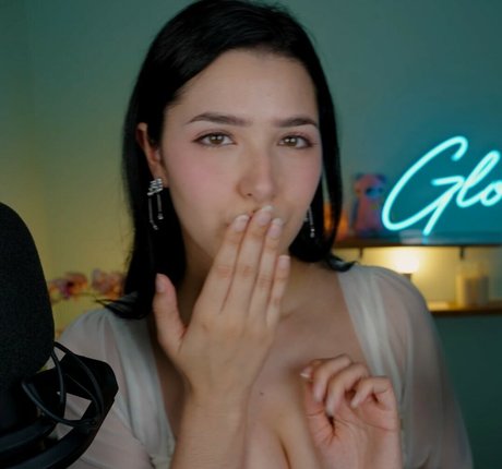 ASMR Glow pretty pornstar pictures