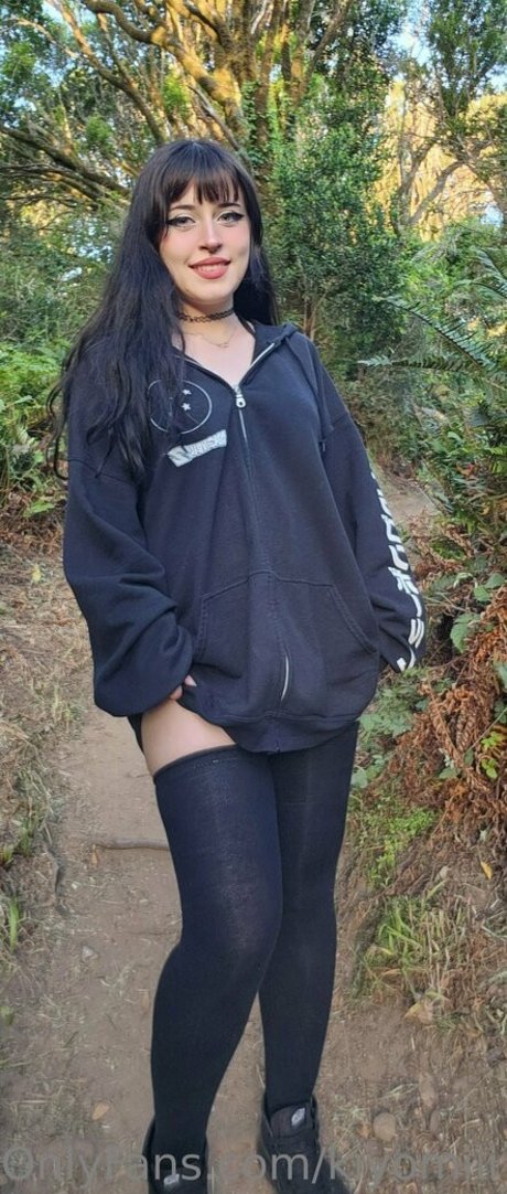 big tits petite onlyfans free photos