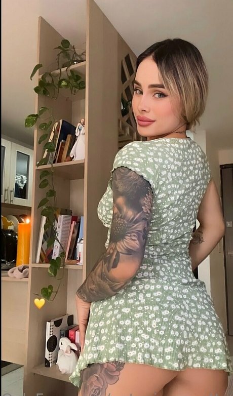 antonia savatto hd model photos