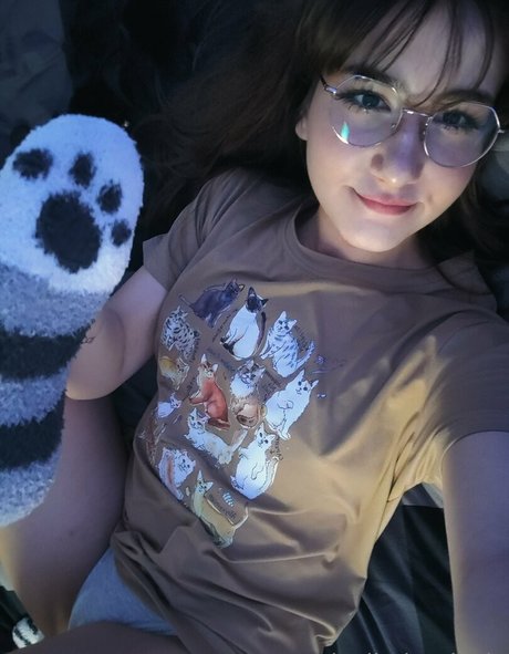 thai teen onlyfans exclusive image