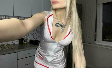 shemale dominatrix onlyfans naked pictures