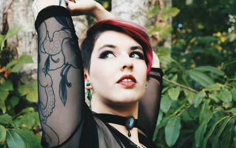 model onlyfans erotic archive