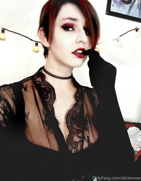 black lesbian onlyfans art naked photos