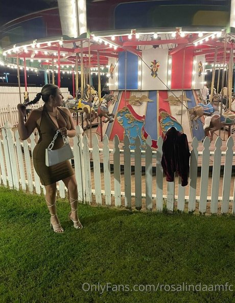 rosalindamfc erotic model image