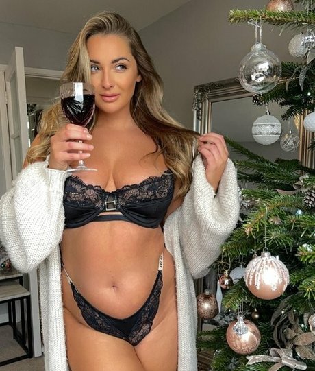 Daisydooxx pornstar naked img