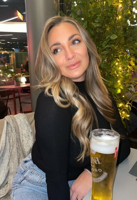 Daisydooxx xxx pornstar pics