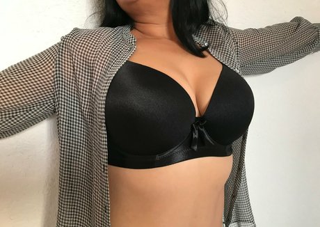 madurachichona hot pornstar photo