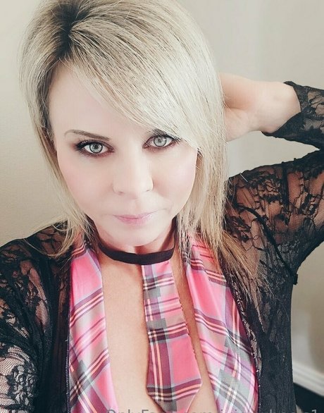 juicywheels1 sexy star picture