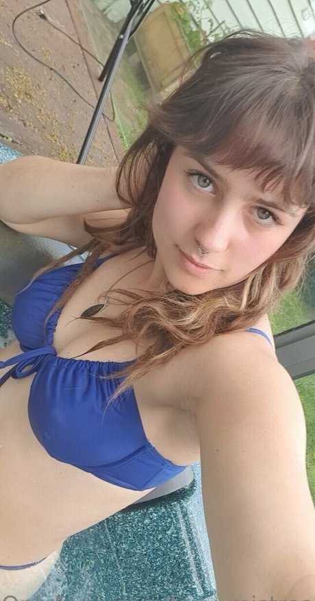 caliamberr pornstar sexy pic