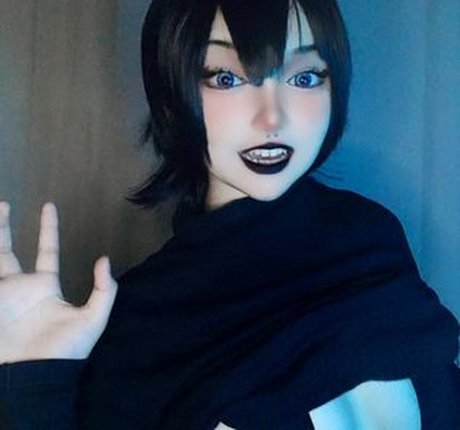 miraaamiku hot model archive