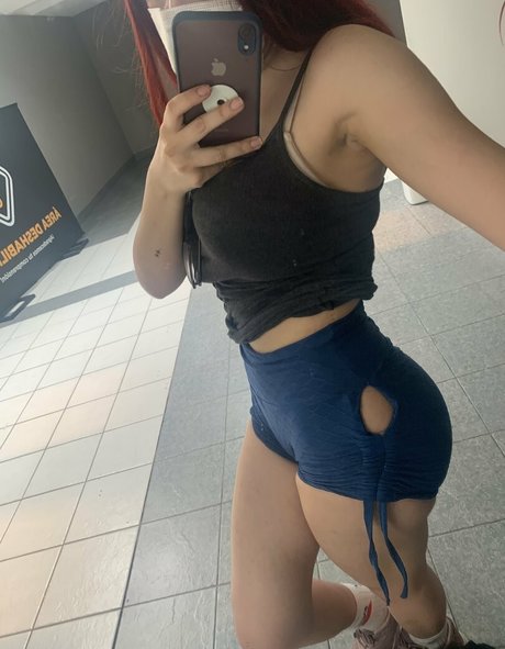 iamanothergirl free model image