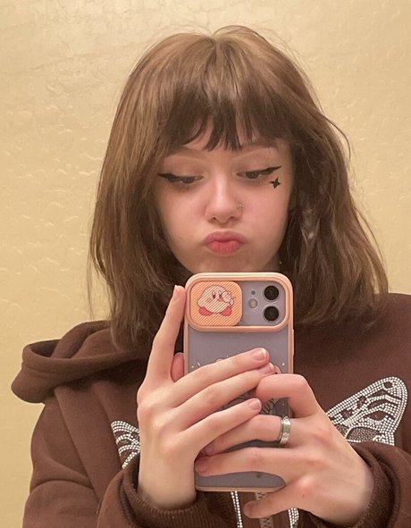 Shoomlax hot pornstar image